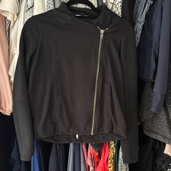 Black Women's Jacket - Picture 4 of 5